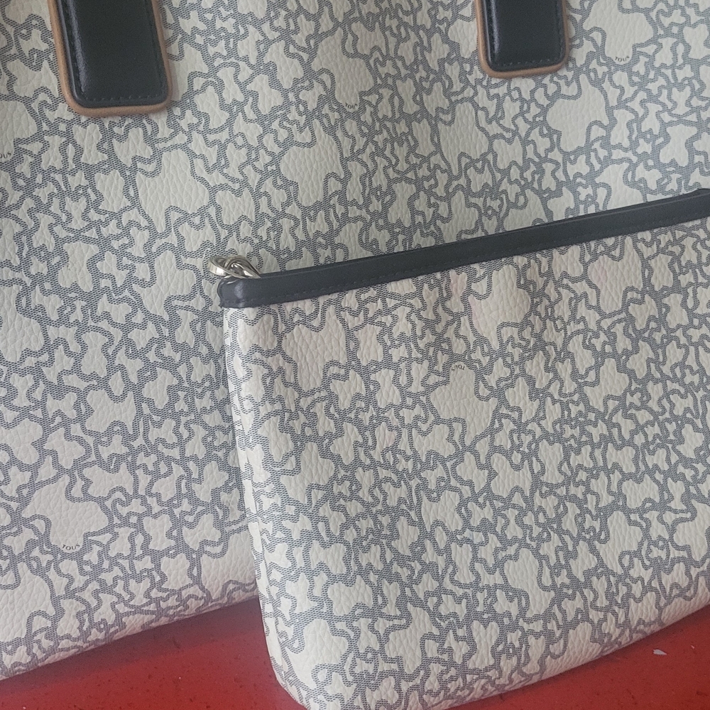 Final Price!!Original TOUS XL Elegant Gray Patterned Women's Bag WITH mini Bag !
